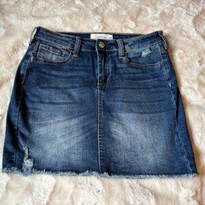 2/$40 EightyTwo Ardene Blue Denim Distressed 5-Pocket Skirt Ladies Size S